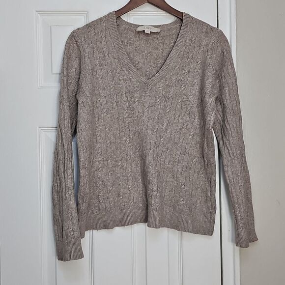LOFT Sweaters - V-neck LOFT Sweater Size XL
